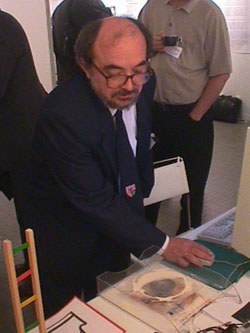 Dr. Pil�th K�roly